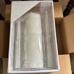 Elegant White Quilted Unity candle set